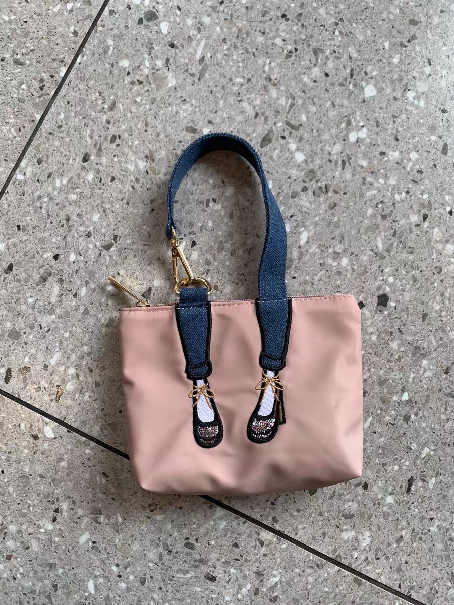 Bolsa de Nylon Impermeável Bor - Embroidery Bag avaliação e preço