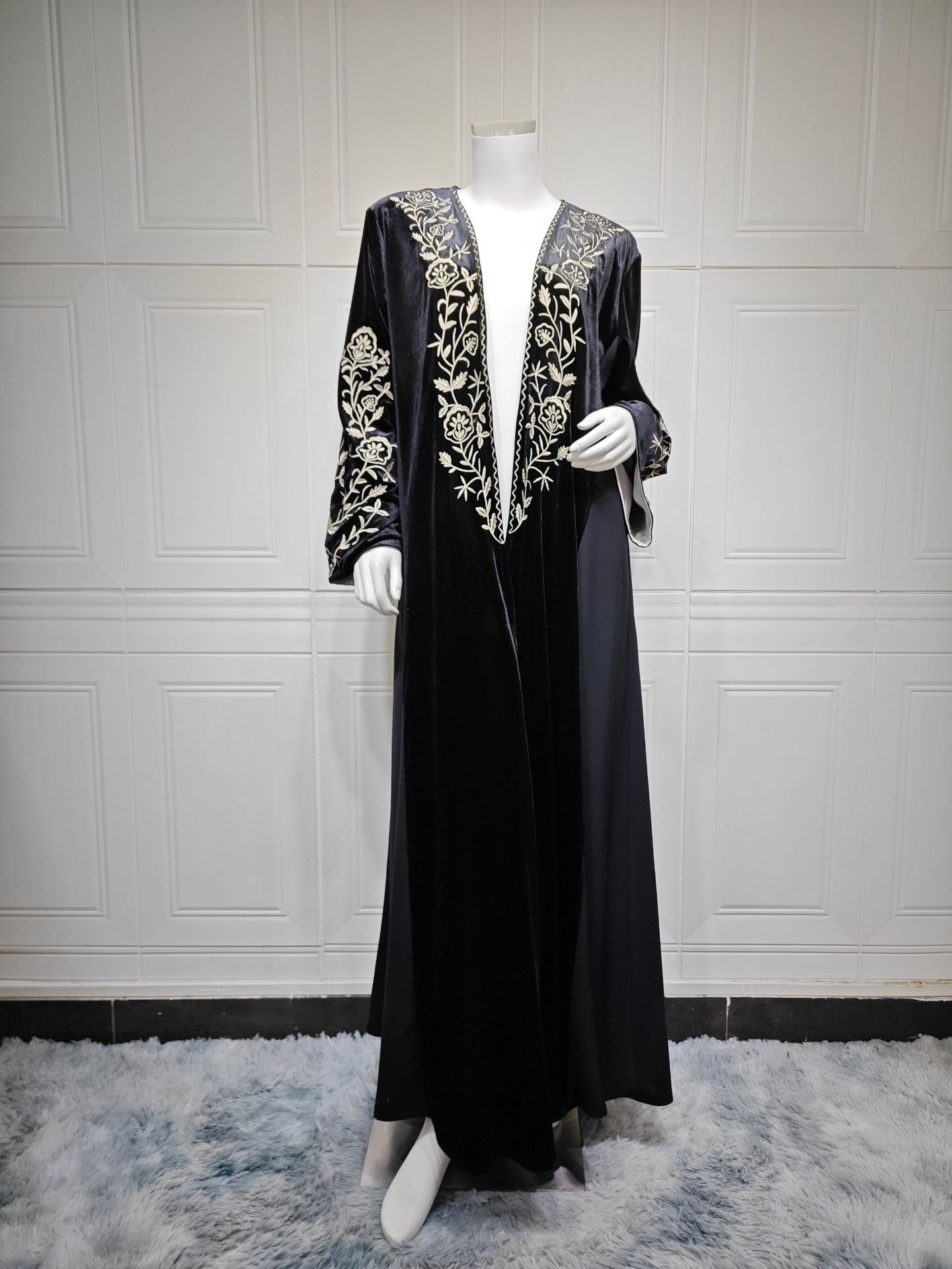 Abaya de Veludo Aberta Dubai K - Embroidery Kebaya avaliação e preço